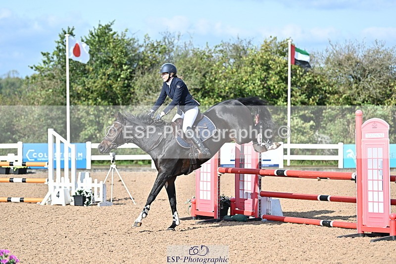 241004A-110206-01507 - Fri 07 Snr Brit Nov & 90cm Open