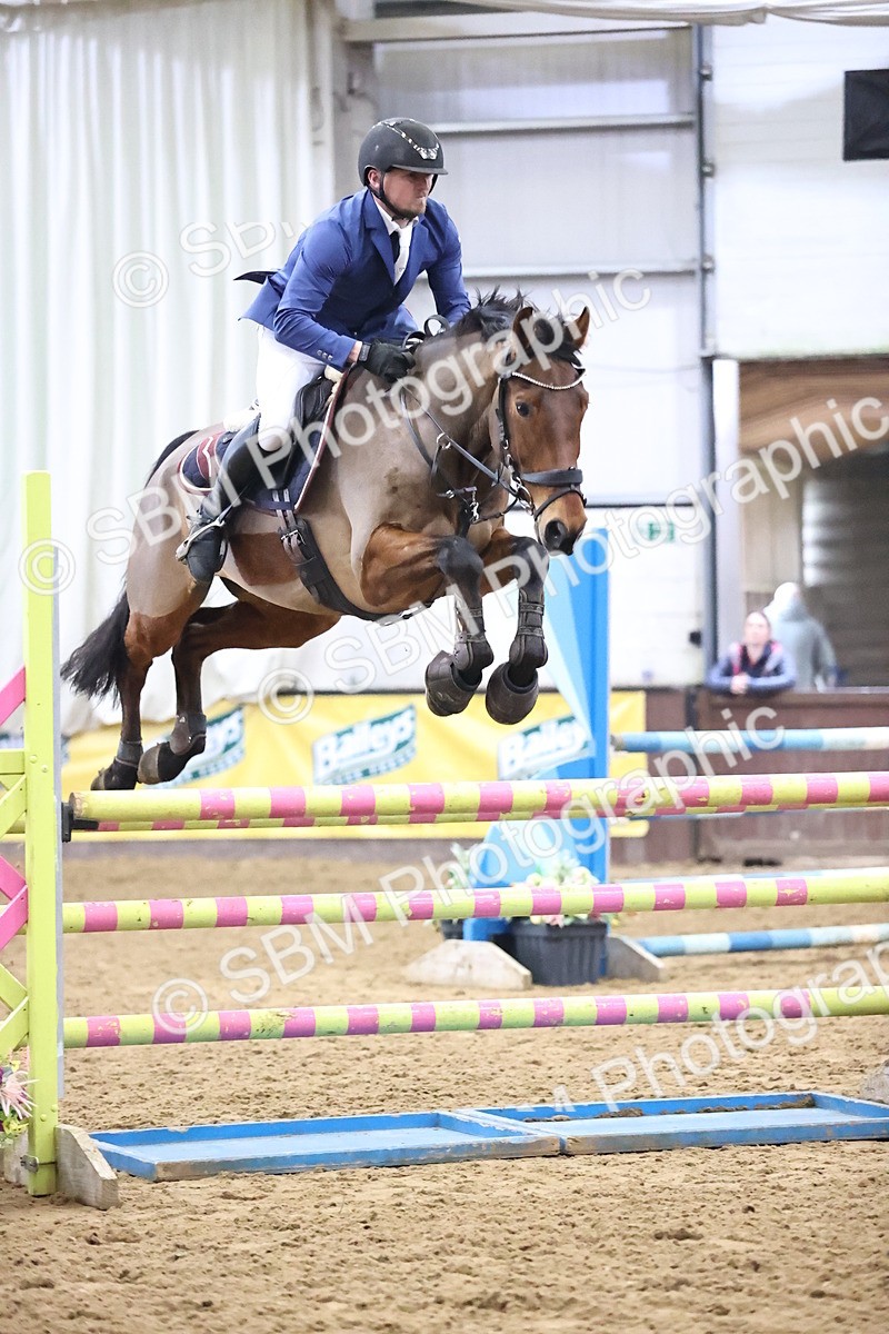 SBM_007418 - Class 23 - Senior Newcomers - 1.10m