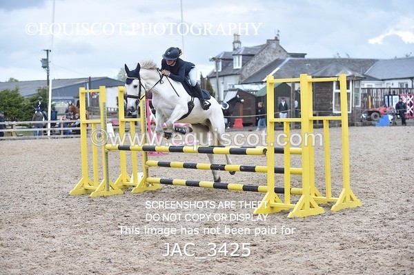 JAC_3425 - CLASS 4 Senior BritiNovice/ 90cm Open
