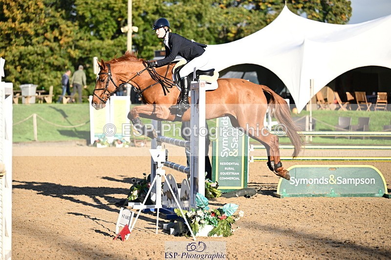 251024A-095308-06265 - B-127-Jessica.McCaldin