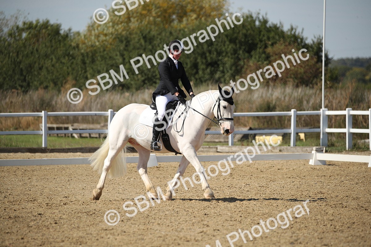 SBM_005841 - Class 11 - Novice 5 - 13.19-14.22