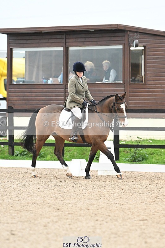 241103-094315-00192 - Intro 3 - 9.40 to 10.40