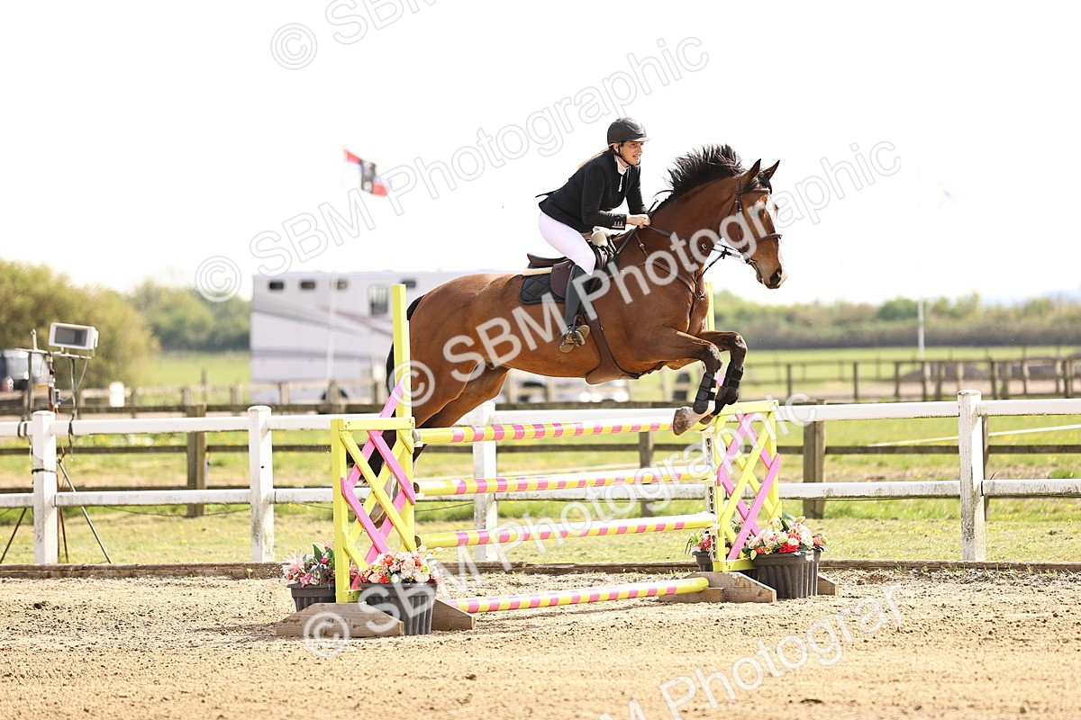  - Class 13 - Senior Foxhunter - 1.20m