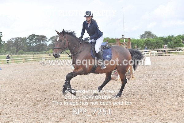 BPP_7251 - CLASS 5 Senior Foxhunter/ 1.20m Open