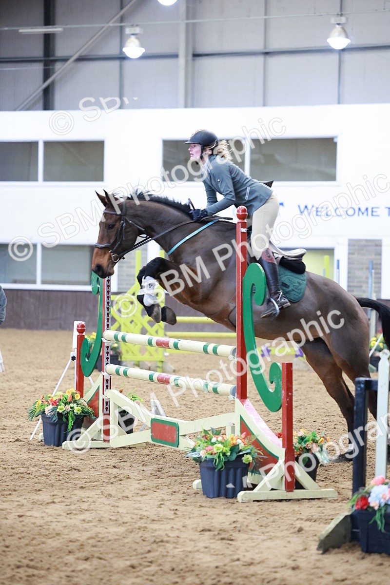 SBM_003579 - Class 11 - Senior Newcomers/ 1.10m Open