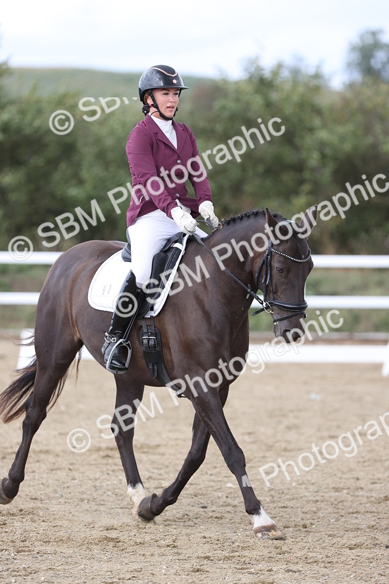 SBM_003862 - Class 9 - Novice 3 Champs