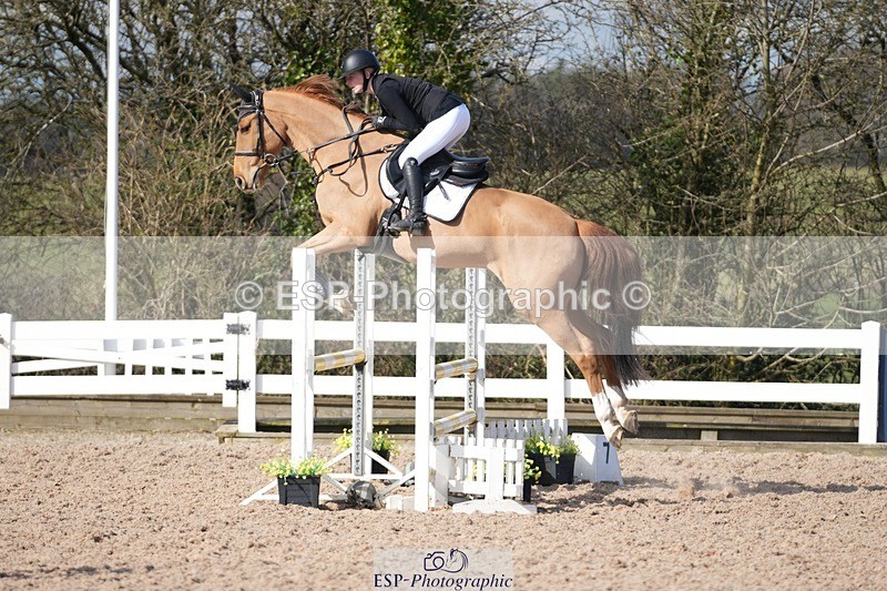250316-104330-05937 - Cls 21 British Novice and 90cm