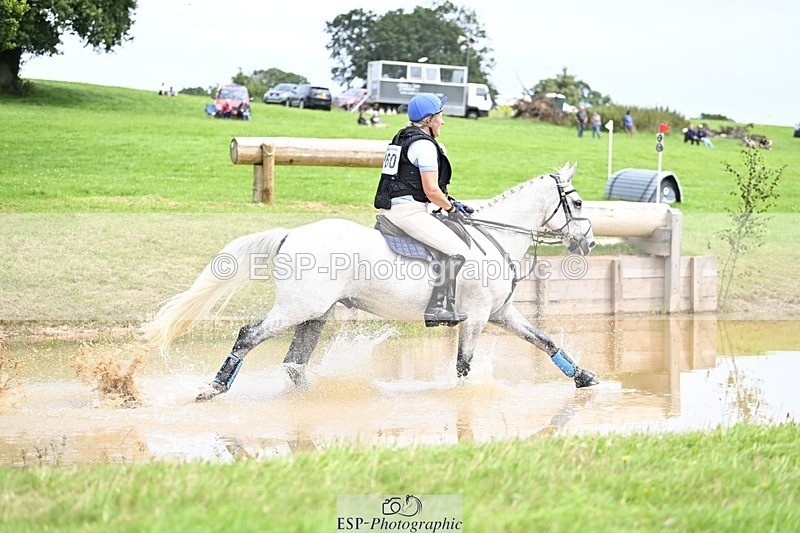 240803-134938-07327 - 160-Katherine_Adcock-MEDNIGHT_MAGIC