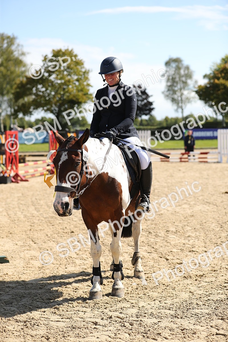 SBM_04769 - J28 - Senior Horse & Pony 60cm Championships
