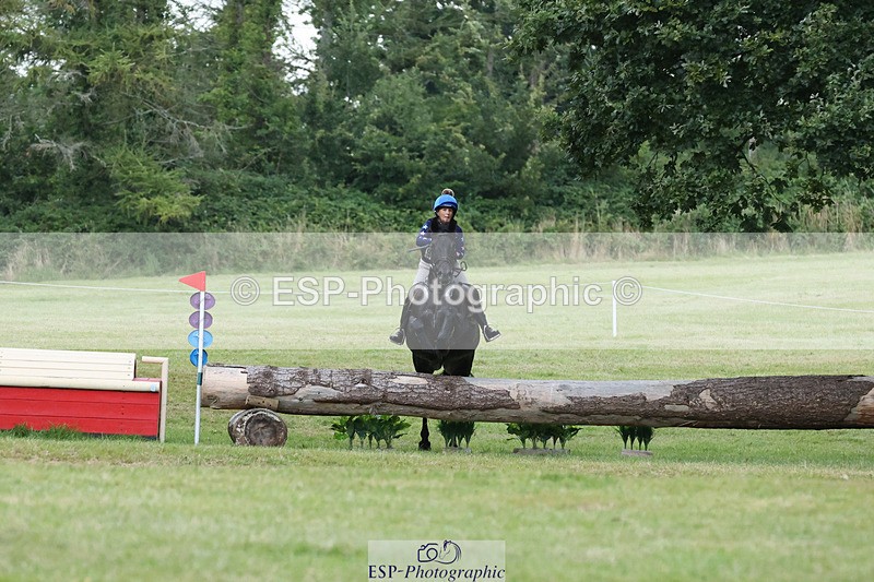 240825X-173652-38378 - 80cm XC 17.30 to End