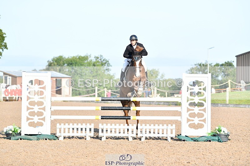 240915A-085833-08639 - Cls 25 Snr 1.20m Open