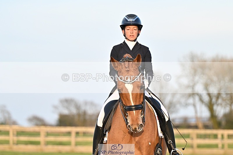 250404-185958-08761 - 195-Sarah.Millis-Impressive.VDC