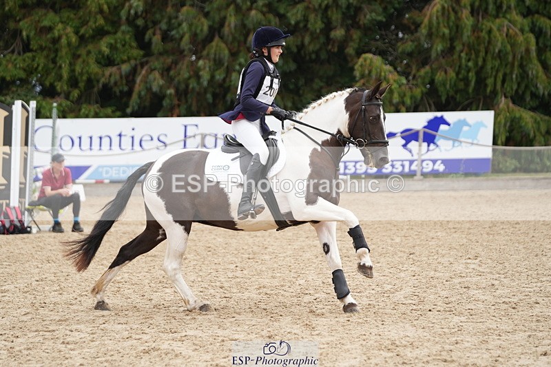 250824A-120944-35846 - 2084-Jessica.Maynard-Atlantic.Breeze