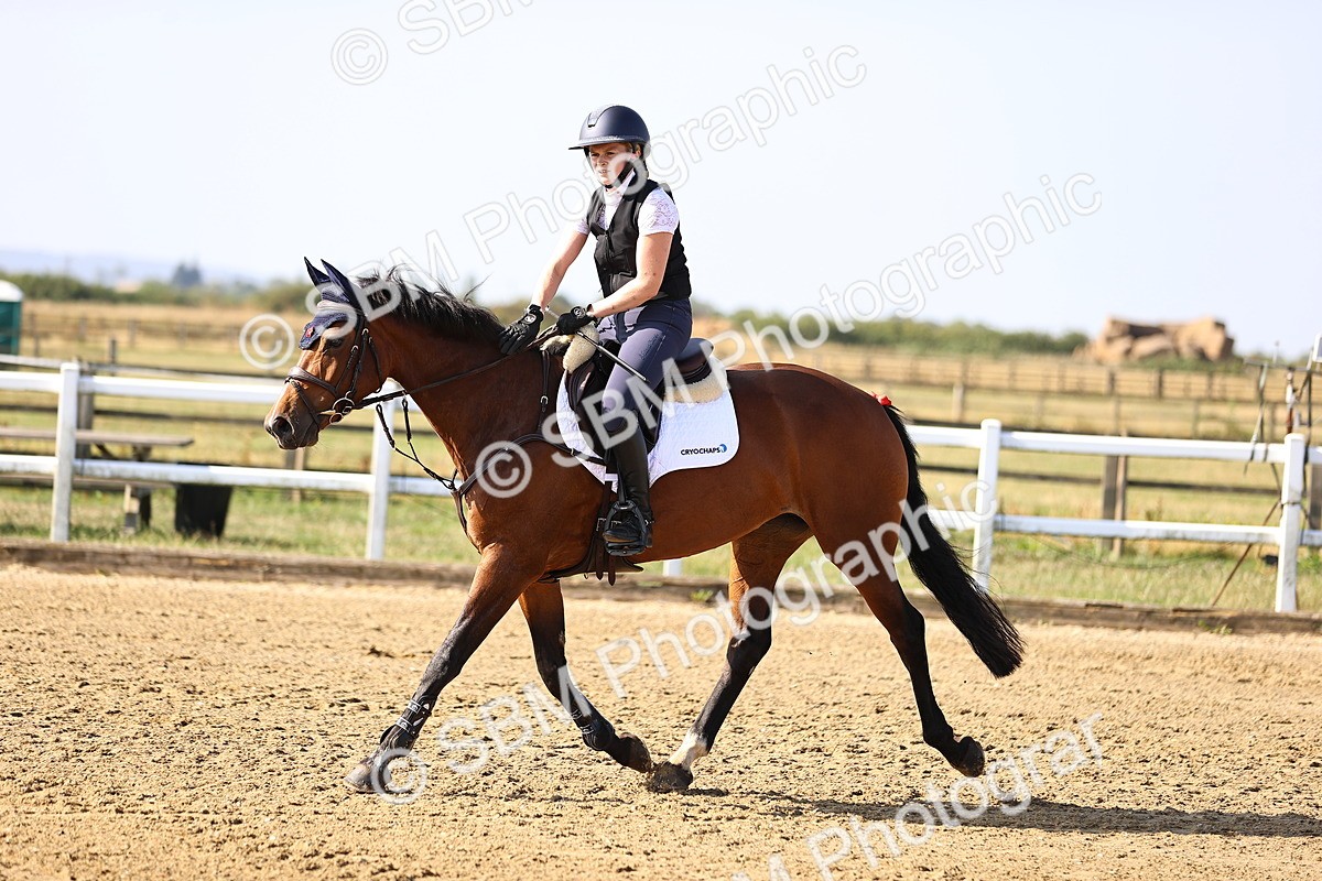 SBM_005474 - Class 8 - Clear Round