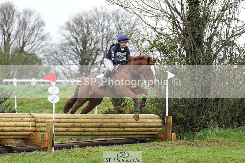 250419-093941-08214 - 402-Ruby.Russo-JUST.ORANGE