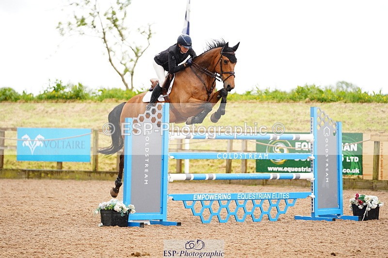 240526A-131654-08300 - Cls 27 Chard Equ May Grand Prix