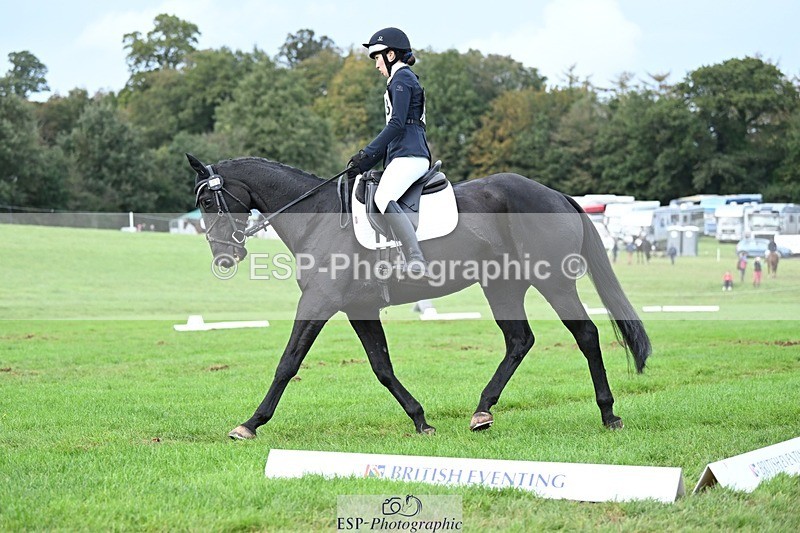 231020-162547-11706 - 563-SOUTHPAW-Kaia.Land-DR