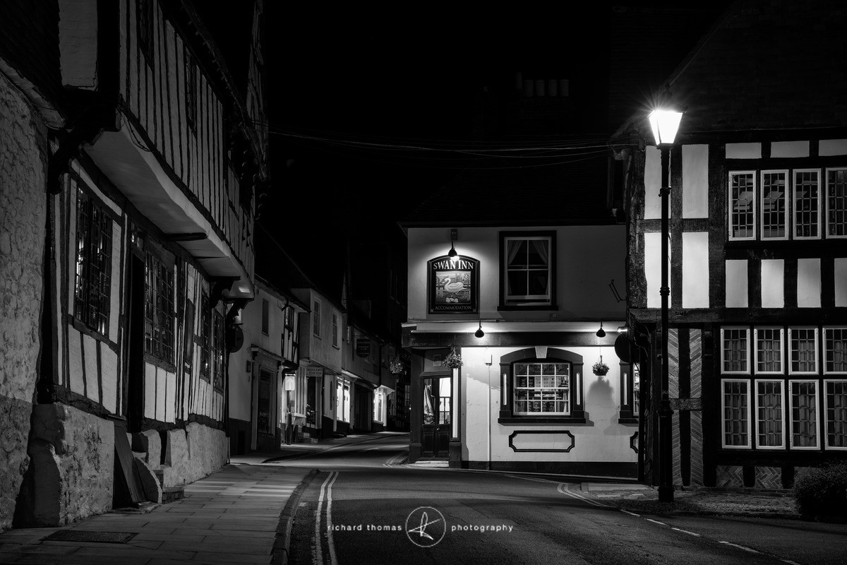 Swan Inn Midhurst at night