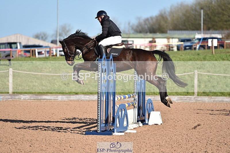 240306A-100256-00686 - Cls 1 British Novice and 90cm Open