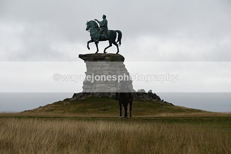 DSC_0246 - Time at Statue 09:51 to 10:54