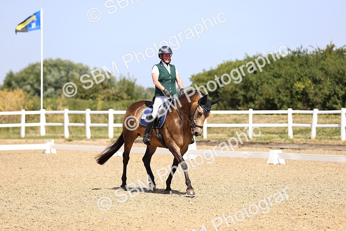 SBM_009501 - Novice 5 - 9.50-10.53