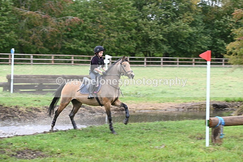 WJ6_7013 - Time at Photographer 13:06 to 13:23