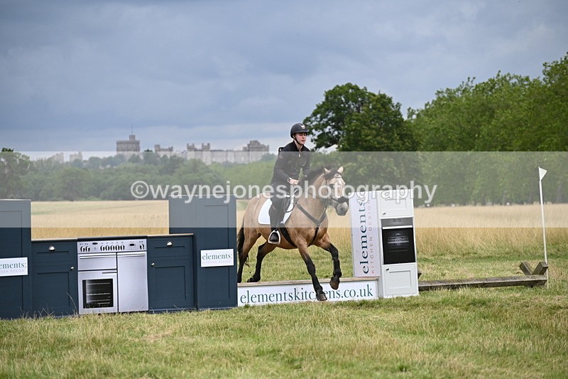 WJ6_2924 - Time at Jump 11:06 to 11:40