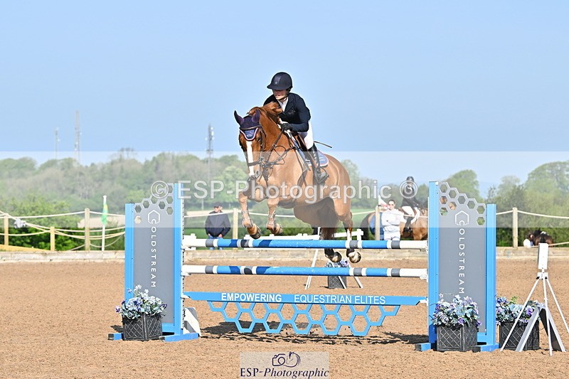 240509A-090433-00419 - Cls 8 Foxhunter