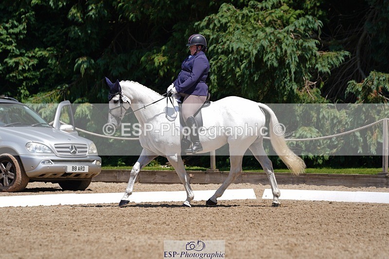 240719-133446-01920 - 201-Joanna_Philp-Darker_shade_of_pale