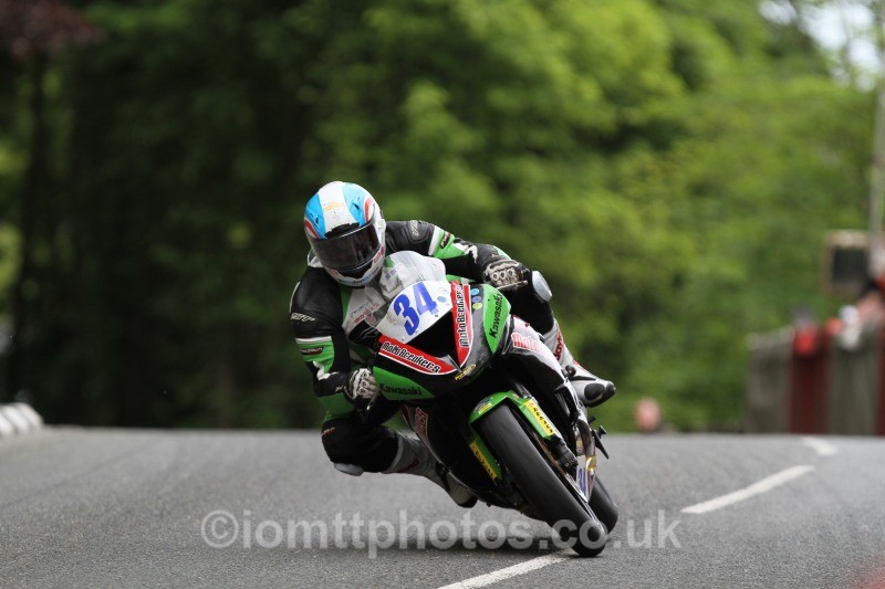 34 - Monster Energy Supersport Race 1