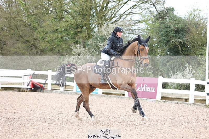 240406A-125018-03448 - Cls 22 Discovery and 1m Open