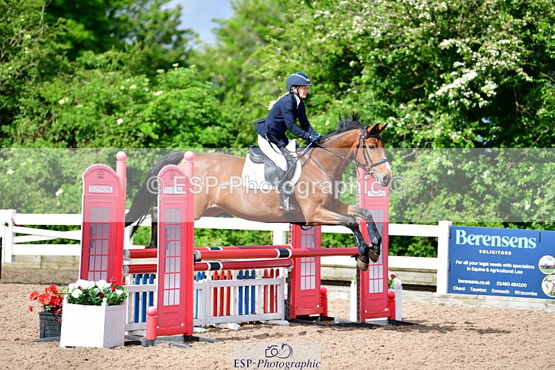240526A-094831-07172 - Cls 32 British Novice and 90cm Open
