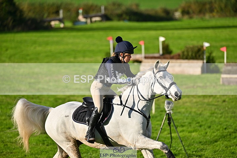 251025A-152255-21424 - G-565-Katie.Maddox