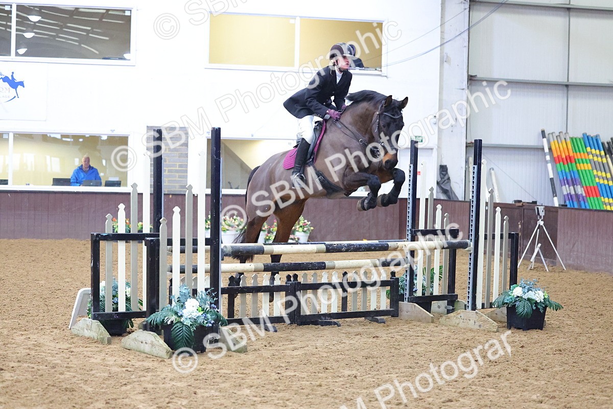 SBM_008348 - Class 21 - Nupafeed Supplements Senior Discovery/ 1m Open - First Round (1.00m)