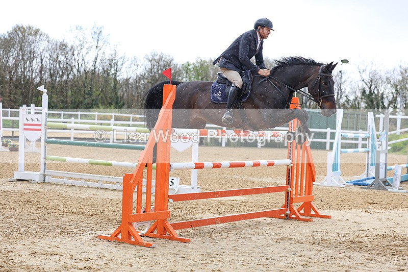 3E7A2488 - Class 9: Senior 1.30m open