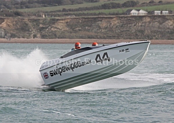 091017 SWIPEWIPES IMG_2653 - Racing Powerboats