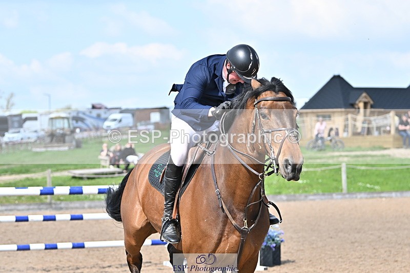 240509A-155342-03434 - Cls 12 Chard Equ Speed Derby