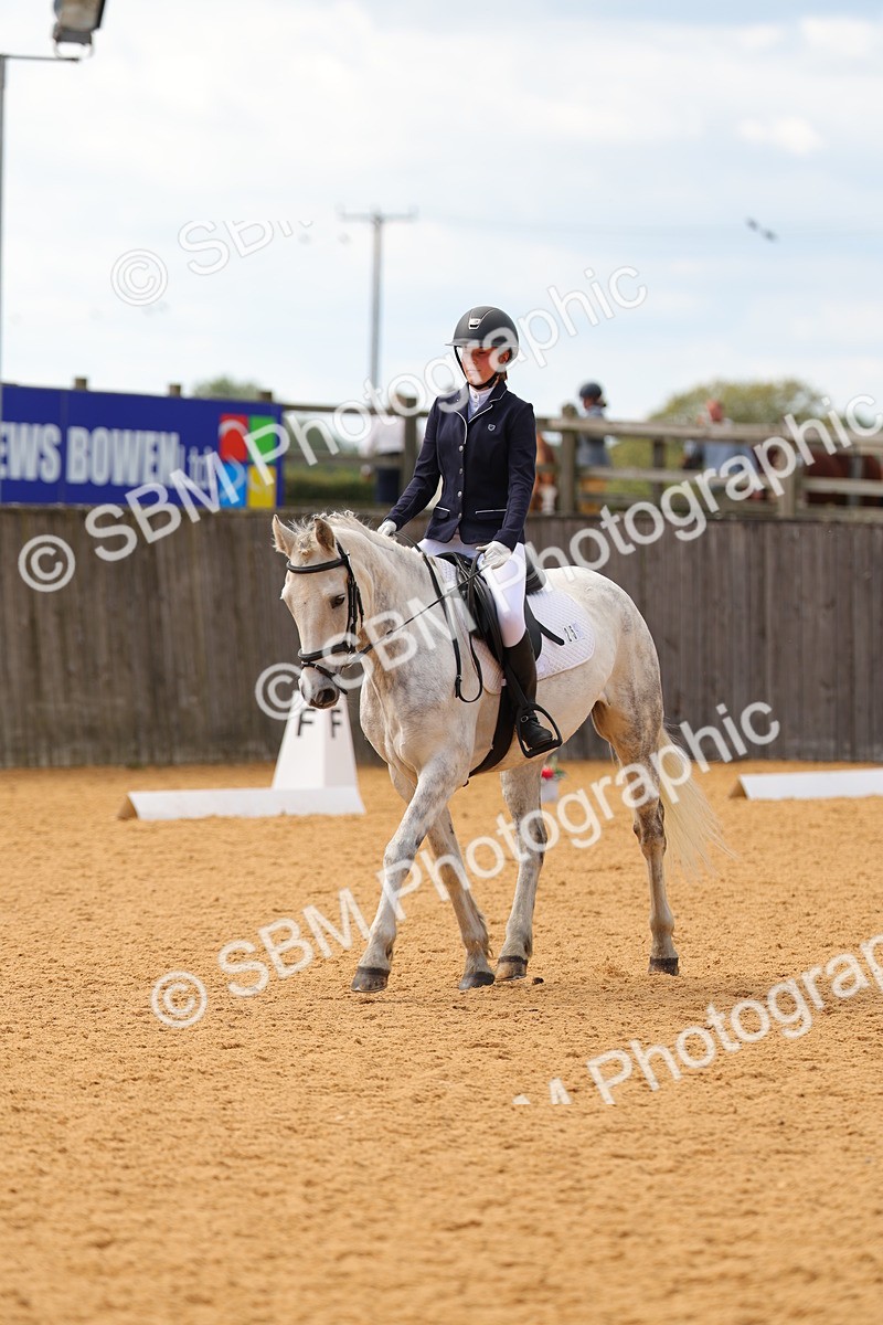 SBM_43740 - D6 - Small Tour Championship - Intro C