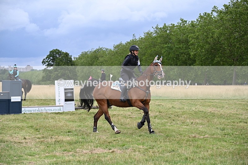 WJ6_3111 - Time at Jump 11:06 to 11:40
