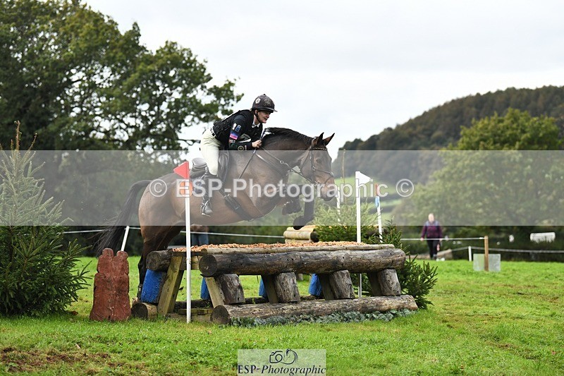 231021-130557-17947 - 418-PENHILL.REX-Lesley.Mitton-SC+XC