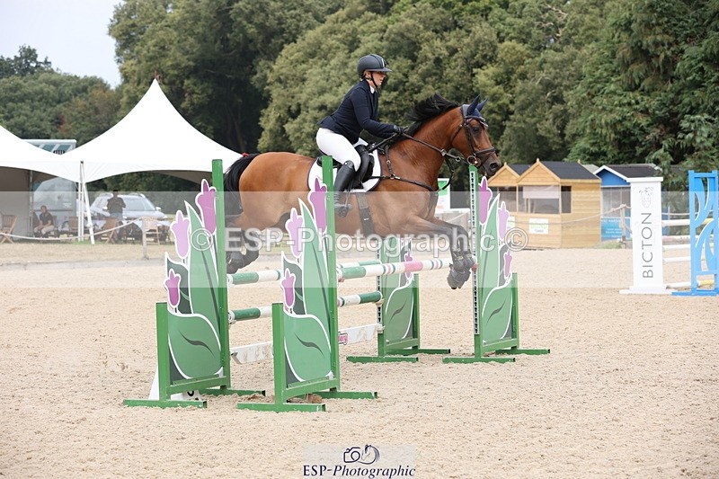 250816A-135821-01982 - Cls 7 Snr 1.05m Open