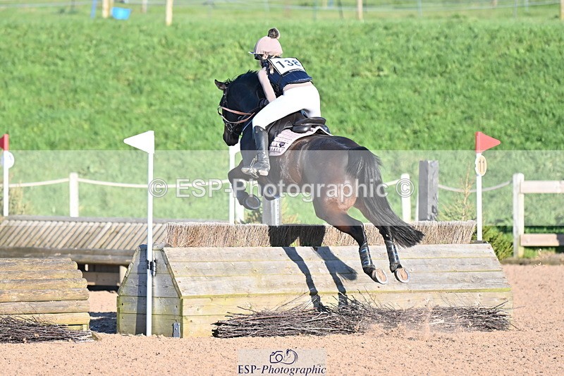 231125A-134344-00757 - 90cm