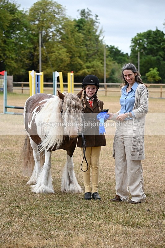 WJ6_8420 - Class 10 Coloured in Hand