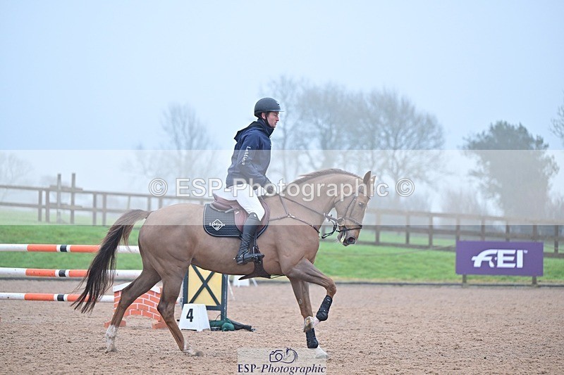 250122-120219-00271 - Cls 4 Newcomers and 1.10m