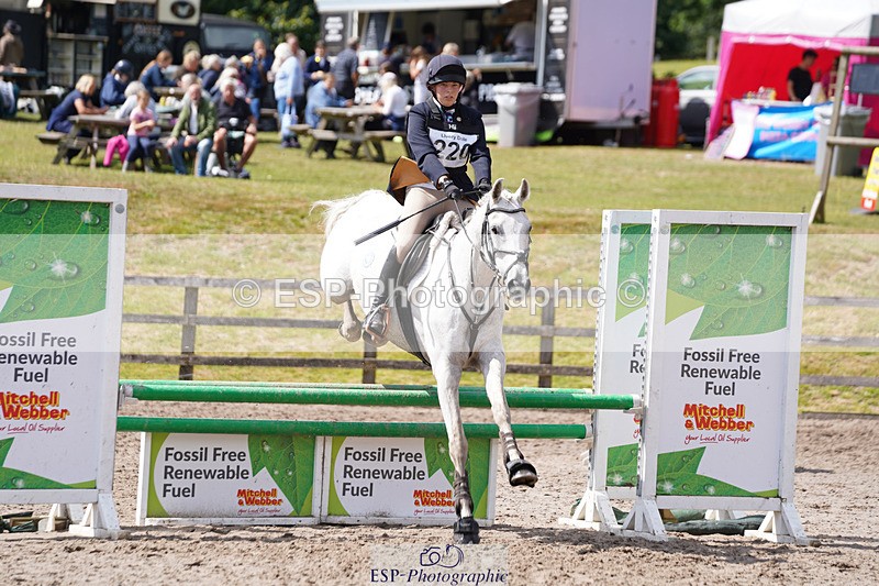 240824X-125648-27372 - 80cm Round 1 13.00 to 14.00