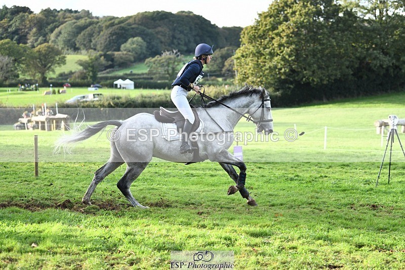 231021-160754-20739 - 557-KILBALLYBOY.SURPRISE-Courtney.Romcke-SC+XC