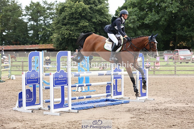 240804-164045-17004 - 751-Jess_Rimmer-SIR_HENRY_HALL