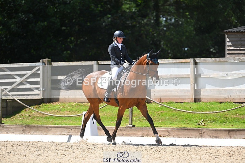 230811-124247-01370 - Cls 4 Adv Medium Silver