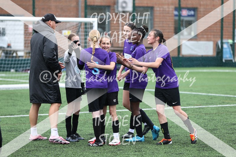 1DX32657 - Sat 6th U12 Girls
