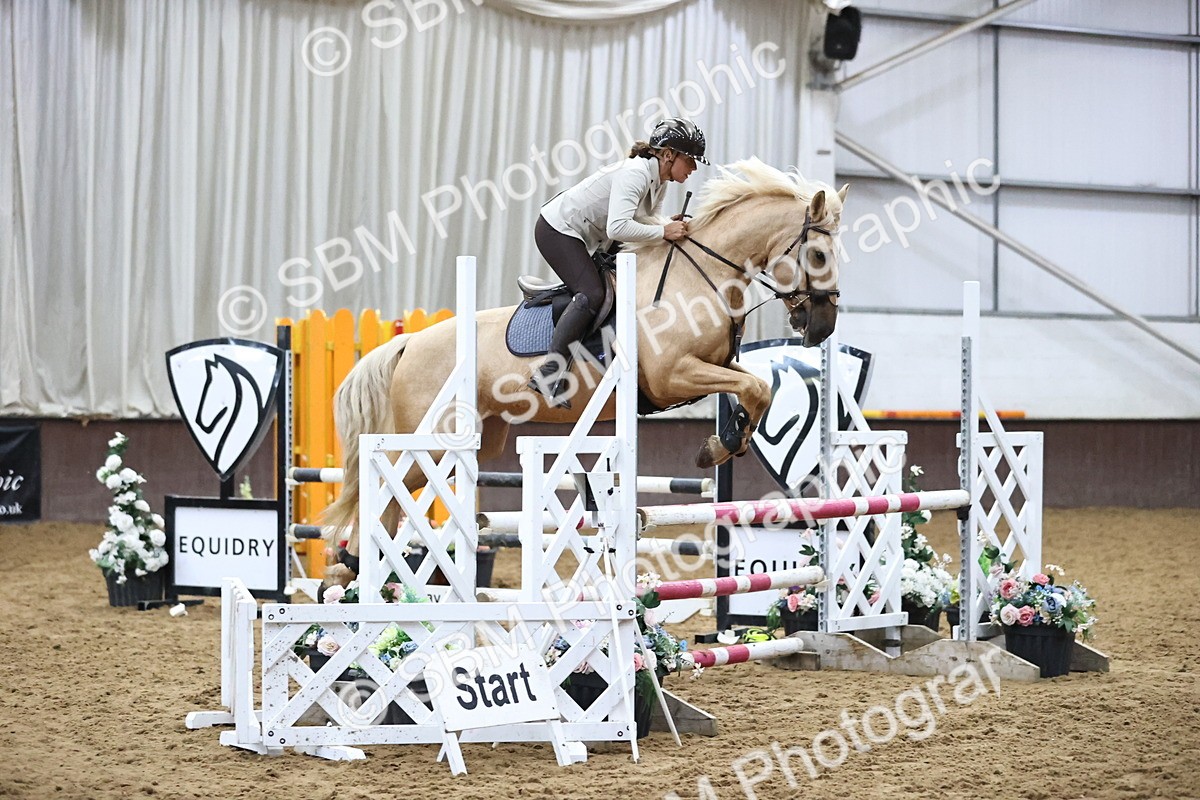 SBM_002811 - Class 9 - Senior British Novice 90cm